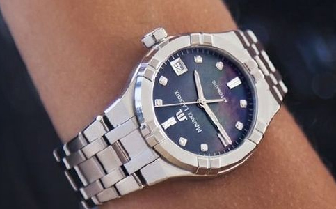 艾美机械腕表保养