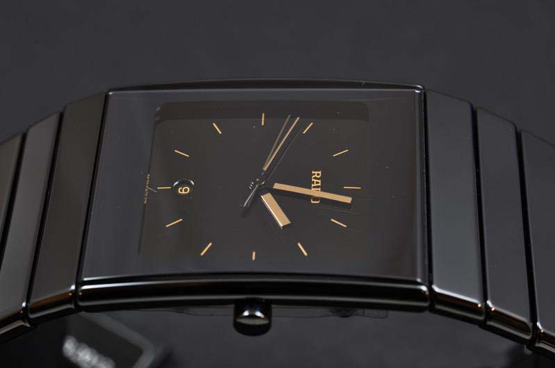 雷达陶瓷手表更换表扣需要多少钱？