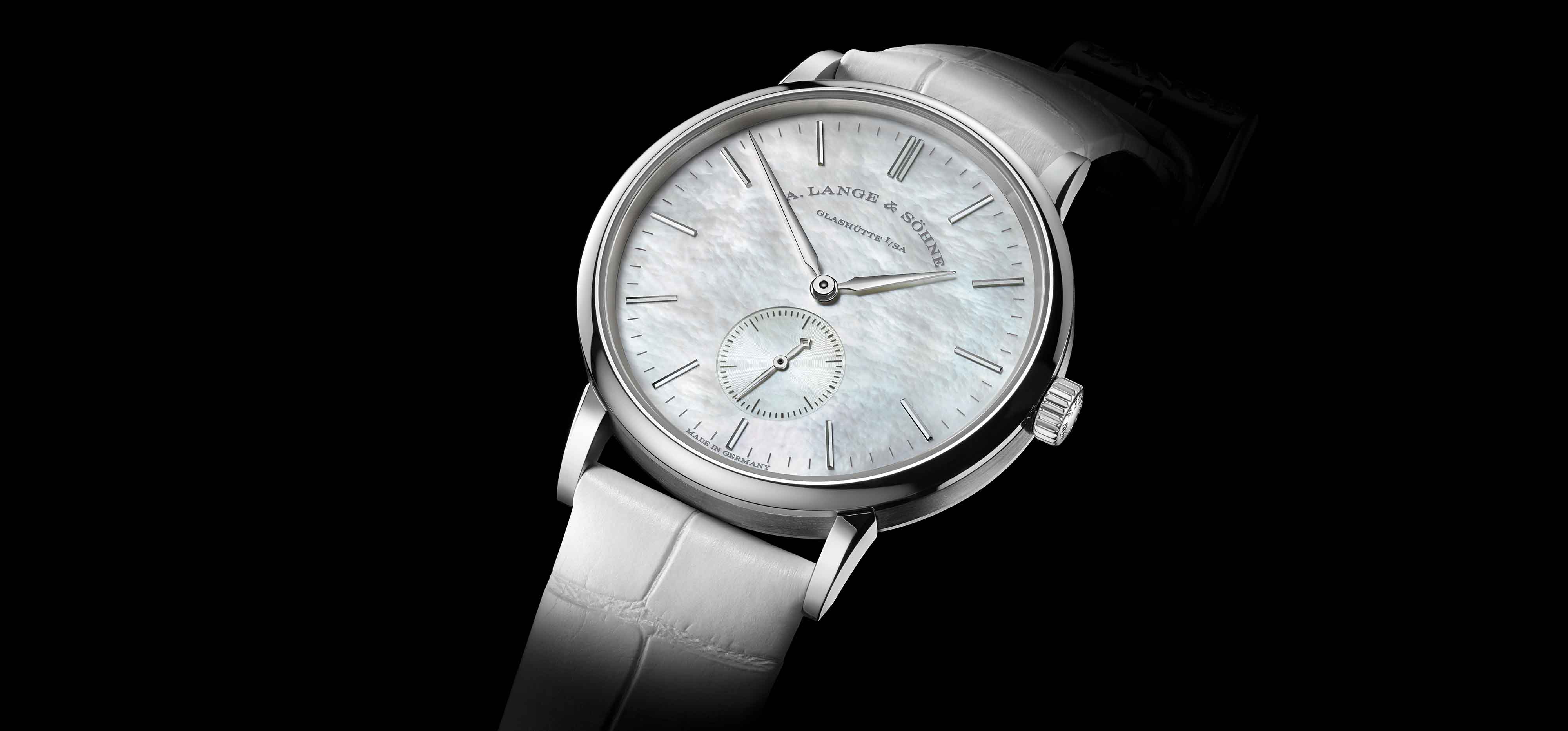 朗格手表的仿制品有什么可以辨别的特征？