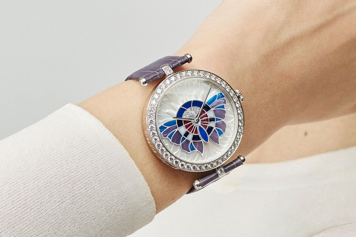 盐城梵克雅宝手表售后维修服务中心