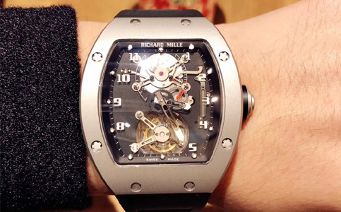 商丘理查德米勒手表售后维修服务中心