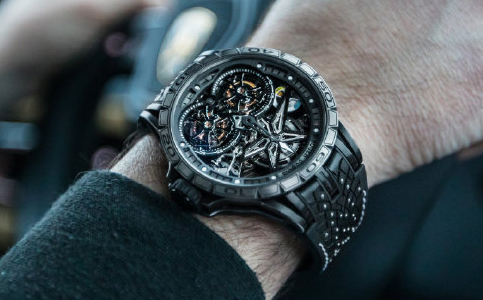 龙岩罗杰杜彼手表售后维修服务中心