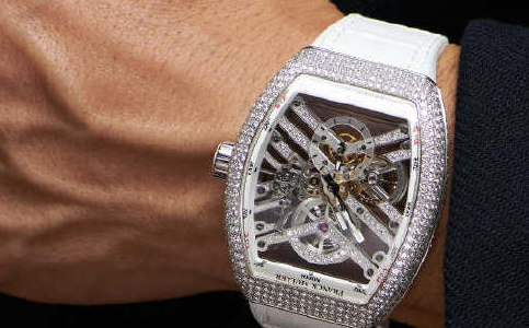 法穆兰手表长春售后维修服务点电话地址