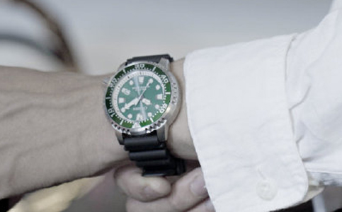 萧邦手表天津售后维修服务中心电话地址