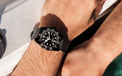 帝舵无锡售后电话电话号码（帝舵进灰处理）