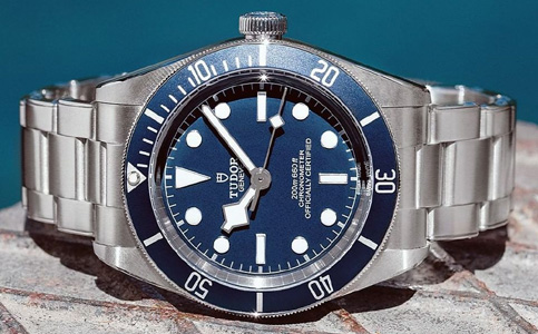 武汉修帝舵手表在哪里（帝舵手表的表镜怎么保养）