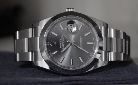 东莞劳力士手表官方售后维修中心地址（劳力士手表表壳的保养方法）