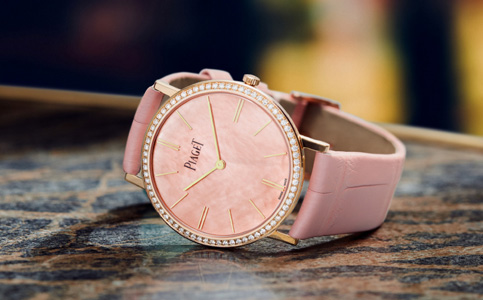 伯爵泉州维修网点（伯爵金属表带变色）