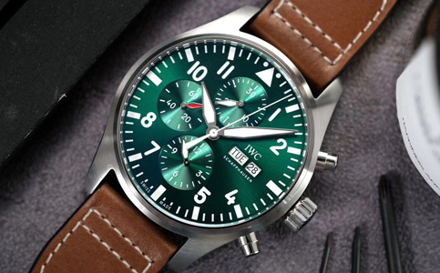 万国修理（万国手表进灰的原因及处理方法）