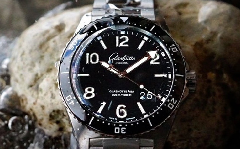 格拉苏蒂官方售后地点（解决格拉苏蒂手表划痕问题的方法）