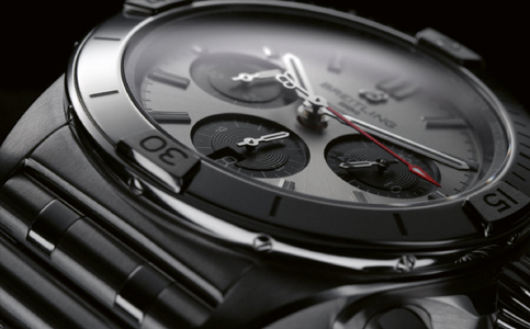 百年灵官方保养价格表（处理百年灵手表外观损坏的方法）