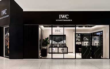 万国官方维修中心网络焕新 服务热线同步升级